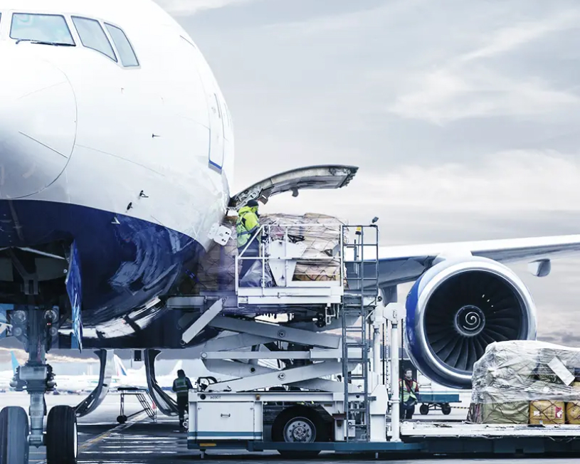 The Challenges of Airline
Logistics